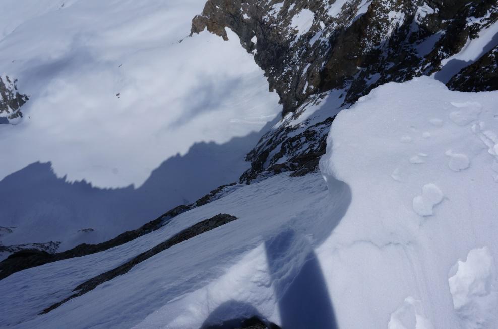 Tiefblick ins Becken unter der Meije